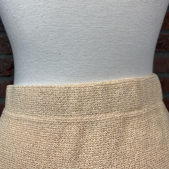 St. John Santana Knit Yellow Skirt, Sz 4 - Picture 2 of 8